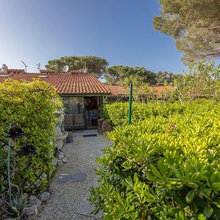 I Chioppi 4 - Goelba Apartment Capoliveri  Bagian luar foto