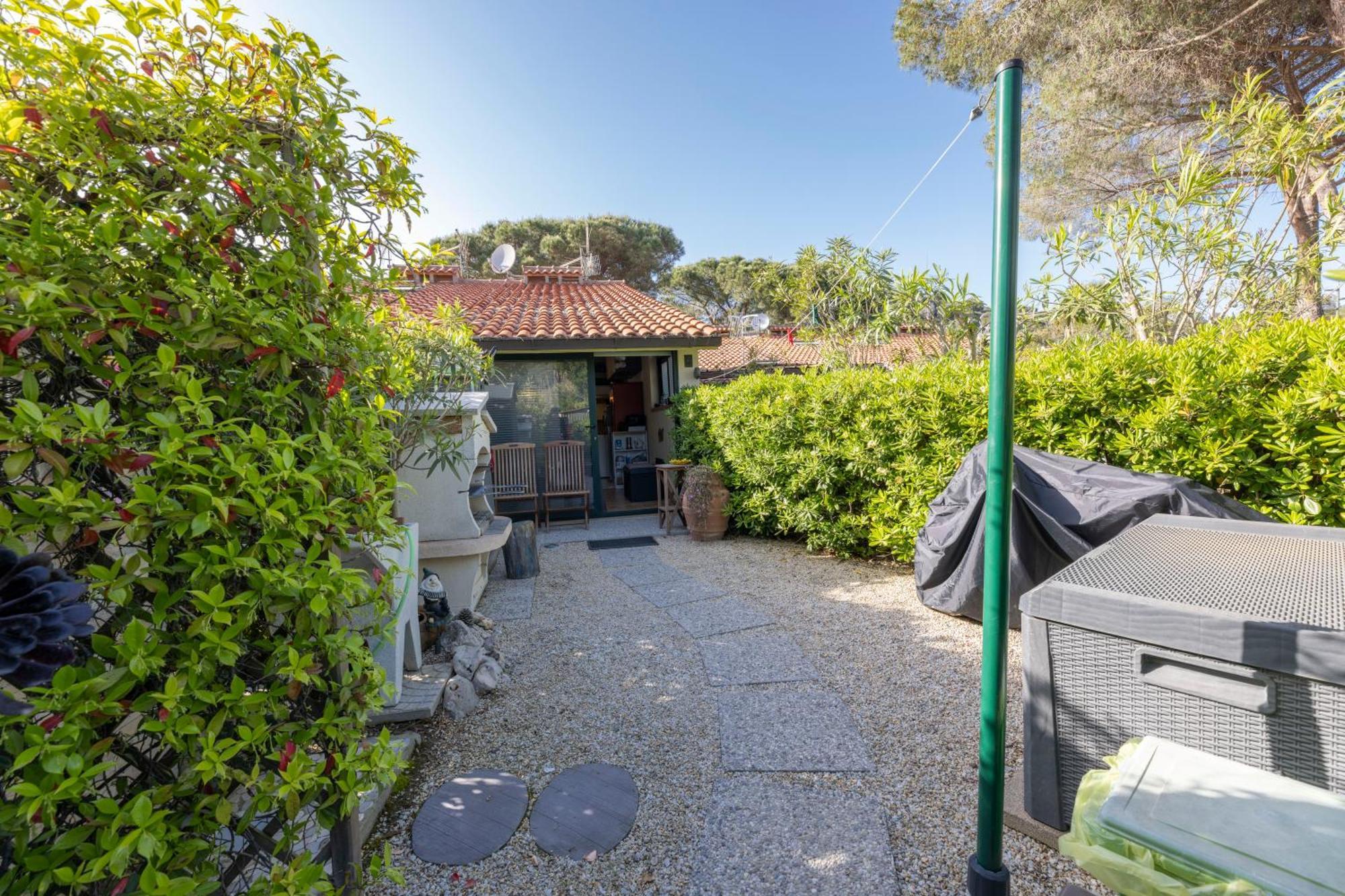 I Chioppi 4 - Goelba Apartment Capoliveri  Bagian luar foto